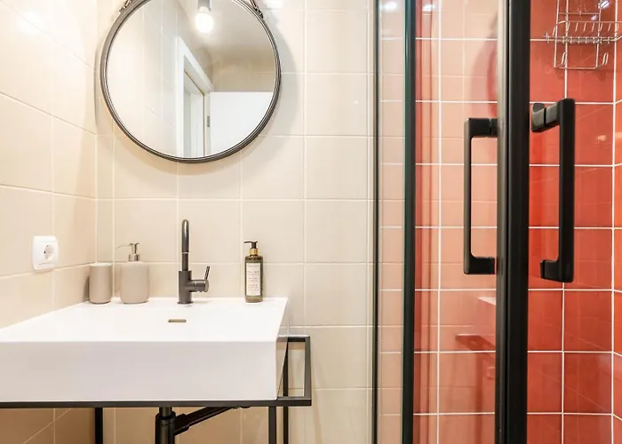 Capelo Residency By Lovelystay