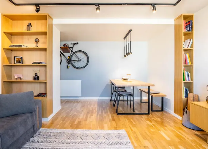 Capelo Residency By Lovelystay